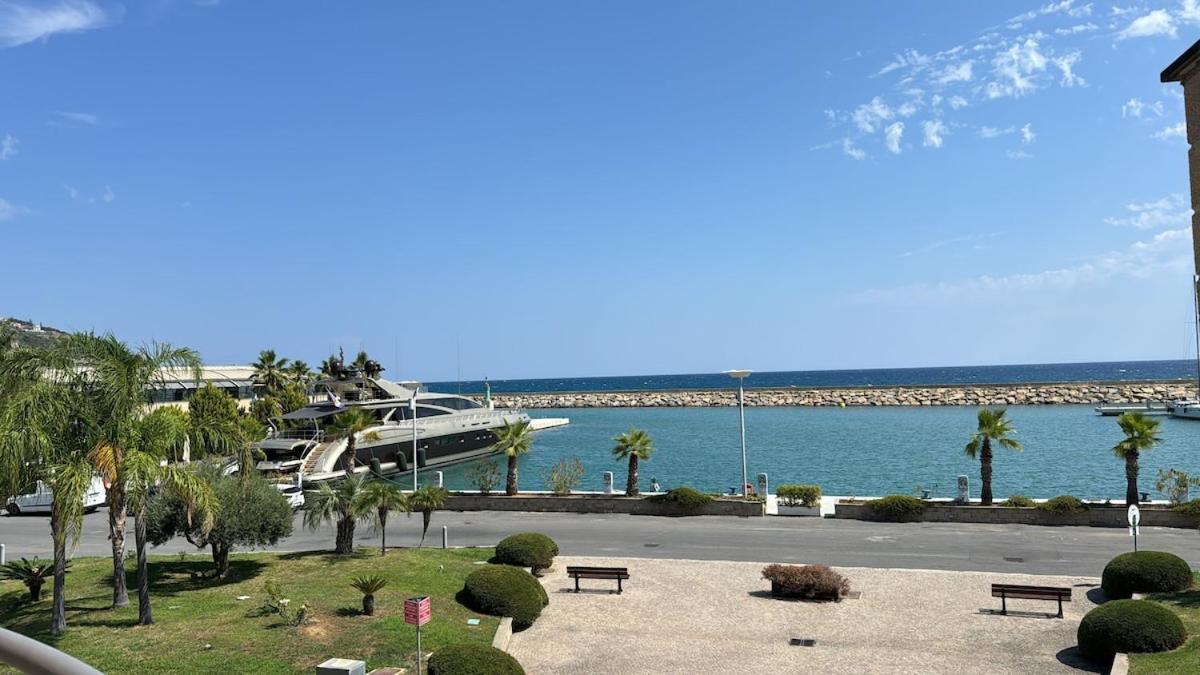 Luxury Apartment San Lorenzo Al Mare Exterior foto